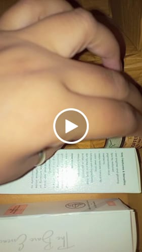 Customer video review of Pack of 2 Lip Cream + FREE Scrub