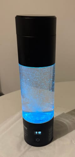 Customer photo review of Evolved H2O™ Advanced Hydrogen: Pro Bottle