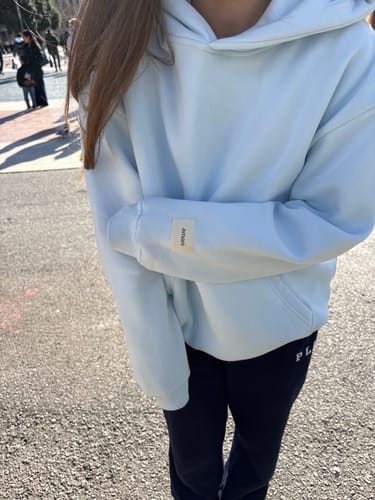 Customer photo review of COZY Hoodie (Icy blue)