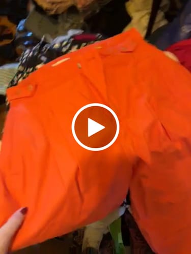 Customer video review of Anthropologie Women's Secondhand Wholesale Clothing