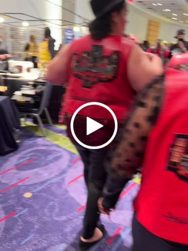Customer video review of HL14945RED # 22 Ladies Red bulletproof style leather vest - Police vest Shade # 22