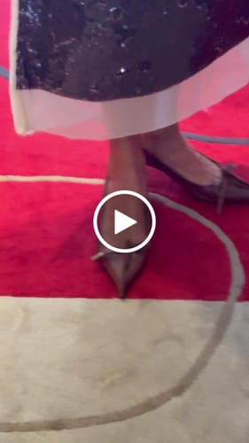Customer video review of PRA 26SS Pump 55 Brown Cowhide 592407