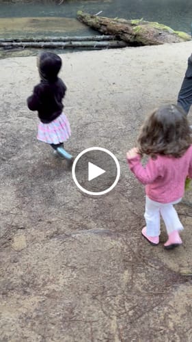 Customer video review of Kid's Brisk Ⅰ - Barefoot Rain Boots