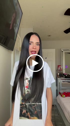 Customer video review of Everyday tee