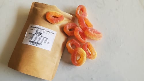Customer photo review of 💥 Moonwalk Knall Gummies - POWER LVL: 6/5