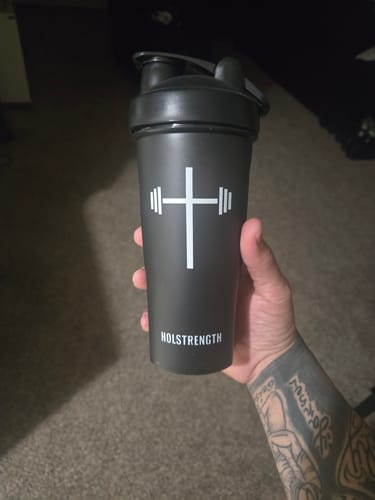 Customer photo review of HolStrength Blender Bottle