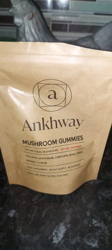 Customer photo review of Mushroom Gummies