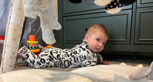 Customer photo review of Organic Ribbed Set in Cool Kid
