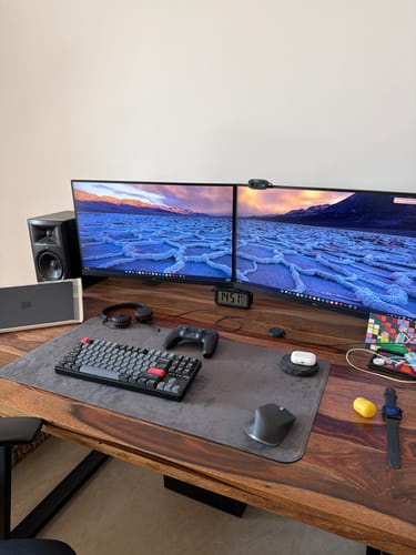 Customer photo review of SUEDE DESK RUG