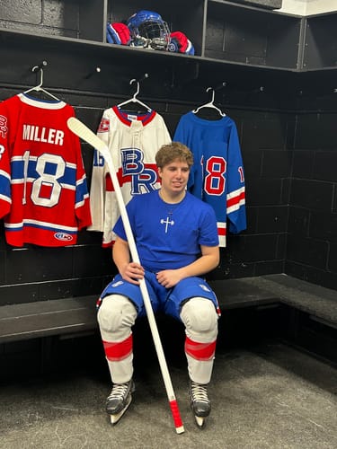 Customer photo review of Sovereign Performance Tee