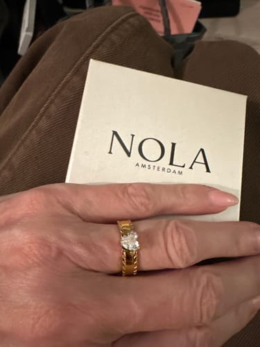 Customer photo review of AMOR.