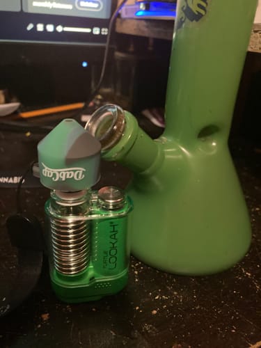 Customer photo review of DabCap V5 - Alien (GLOW)