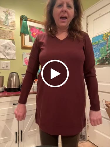 Customer video review of Evie Ribbed Tunic - Toasted Garnet