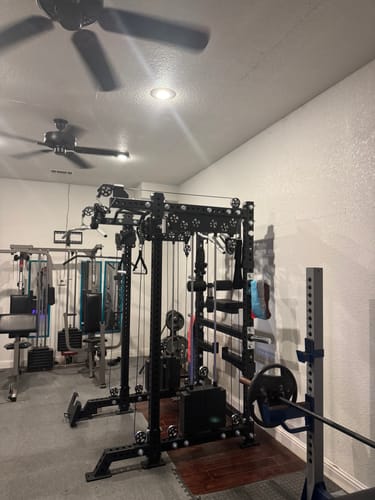 Customer photo review of Blazzed HD1 Squat Rack Functional Trainer