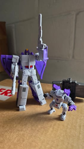 Customer photo review of MFT MechFansToys Mech Soul Mechanic Studio MS-18P MS18P Iron Sky (Astrotrain) Enhanced Version 12cm / 4.5"