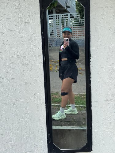 Customer photo review of Asics Novablast 5 Mujer Whisper Green Monument Blue
