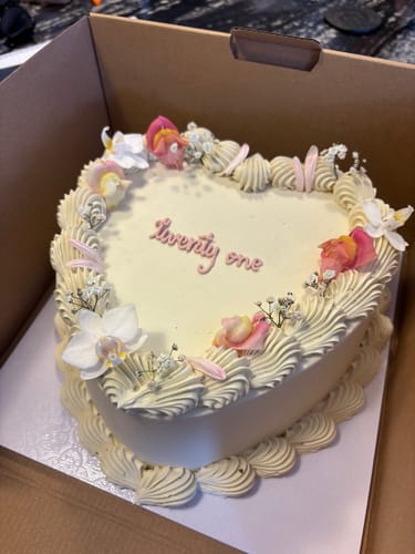 Customer photo review of clara