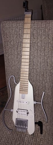 Customer photo review of 【OPEN BOX】Donner HUSH™ X Electric Guitar