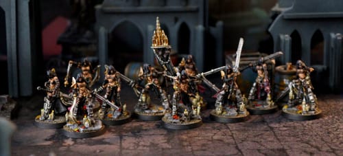 Customer's painted Davidians Troops and Command Box miniatures assembled for battle in a ruinous diorama.