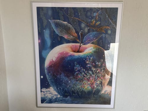 Customer photo review of 5D Diamond Painting – Red Crystal Apple