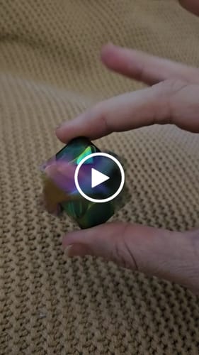 Customer video review of Oil Slick Square Spinning Cube
