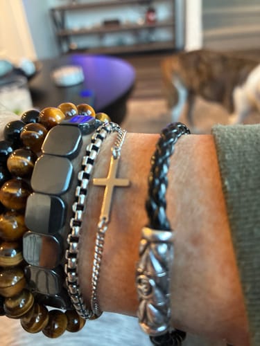 Customer photo review of CROSS BRACELET | Silver