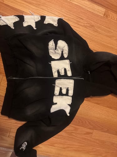 Customer photo review of SEEK ZIPUP