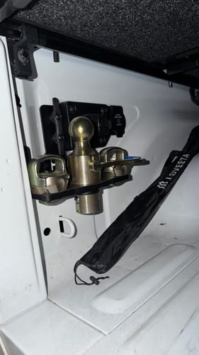 Customer photo review of Hitcholder™ Gooseneck - Dodge/RAM