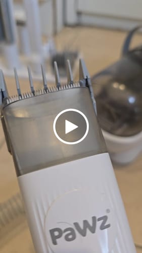 Customer video review of GroomMate Pet Grooming Kit