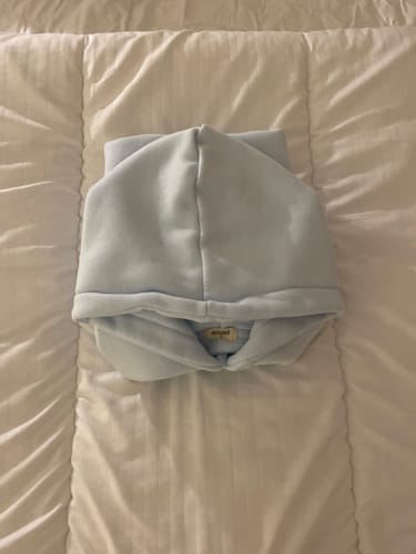 Customer photo review of COZY Hoodie (Icy blue)