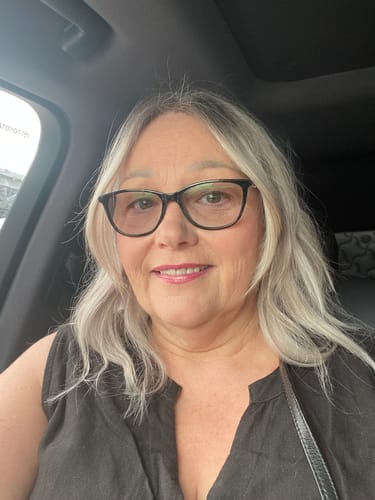 Customer photo review of Ethan Thomas Black shampoo & mask duo