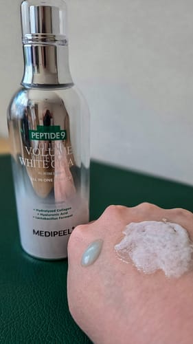 Customer photo review of Izgaismojoša skābekļa esence ar Gotu Kola Medi-Peel Peptide 9 Volume White Cica Essence Pro