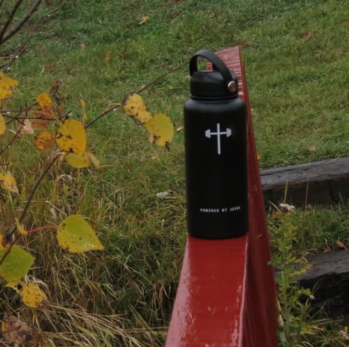 Customer photo review of Powered By Jesus 32oz Insulated Water Bottle