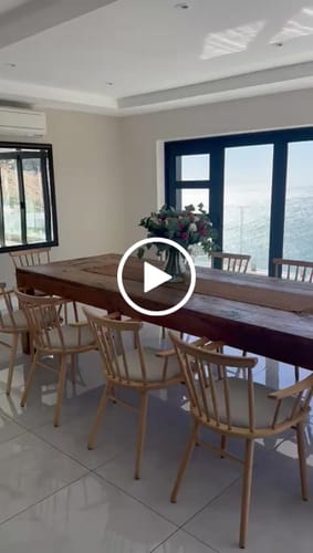 Customer video review of Distinctly Dreamy Bouquet