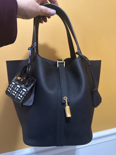 Customer photo review of Beatrice