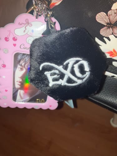 Customer photo review of EXO - REVERXE PLUSH KEYCHAIN