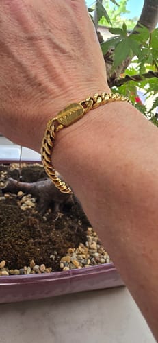 Customer photo review of Cuban Bracelet (Gold) 8mm