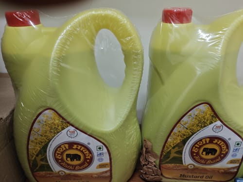 Customer photo review of Hathi Marka Kacchi Ghani Mustard Oil