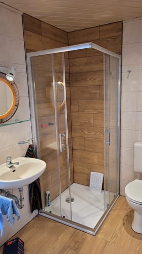 Customer photo review of SONNI Duschkabine Eckeinstieg Schiebetür ohne Duschtasse Ablaufgarnitur 70-120cm Höhe 185cm/195cm