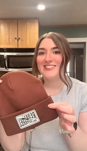 Customer photo review of Beanie in Espresso