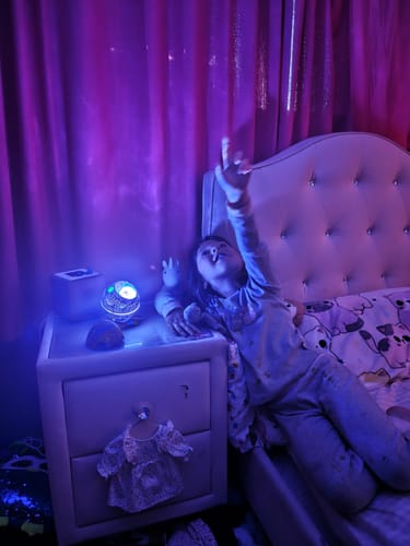 Customer photo review of Gloworx Sensory Nightlight