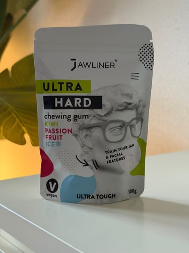 Customer photo review of JAWLINER® Fitness Chewing Gum Cherry Ice