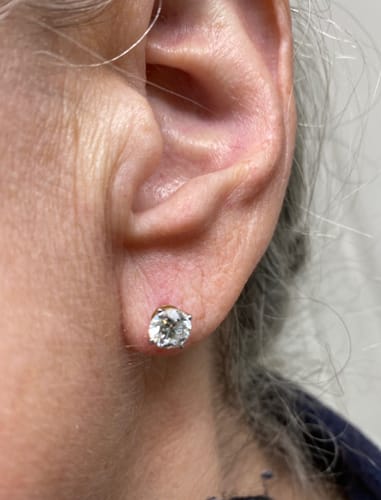 Customer photo review of World's First Lab Grown Diamond Sleep Stud Earrings