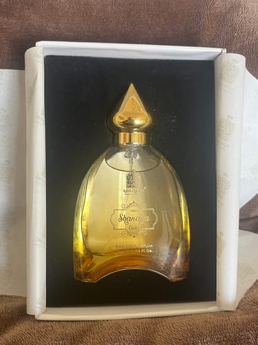 Customer photo review of Shanaya Gold Gourmand Perfume Spray 50 ML