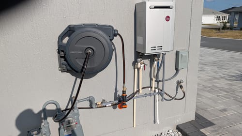 Customer photo review of Retractable Garden Hose Reel-5/8in-90ft