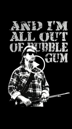 Customer video review of Unisex t-shirt