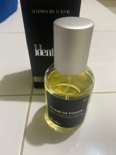 Customer photo review of Elixir de Poder – (Inspirado en Le Male Elixir Men by Jean Paul Gaultier) H31