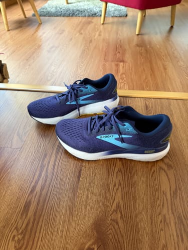 Customer photo review of Brooks Ghost 16 Hombre Blue Bonnie Yellow