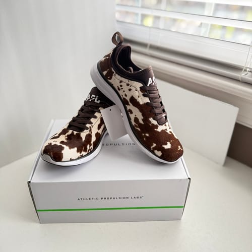 Customer photo review of Luxury Performance Sneaker - New Styles
