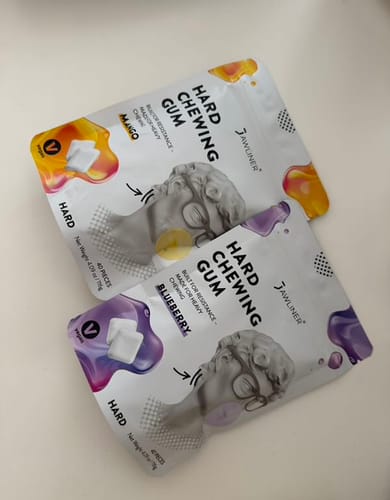 Customer photo review of JAWLINER® Hard Chewing Gum